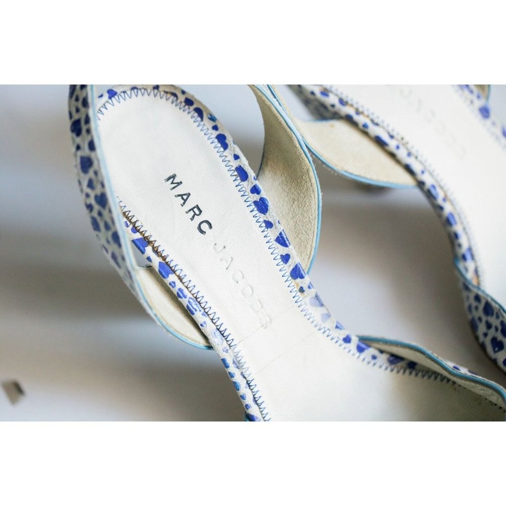 Marc Jacobs Blue Heart Print Slingback Heels 6M - Picture 4 of 10